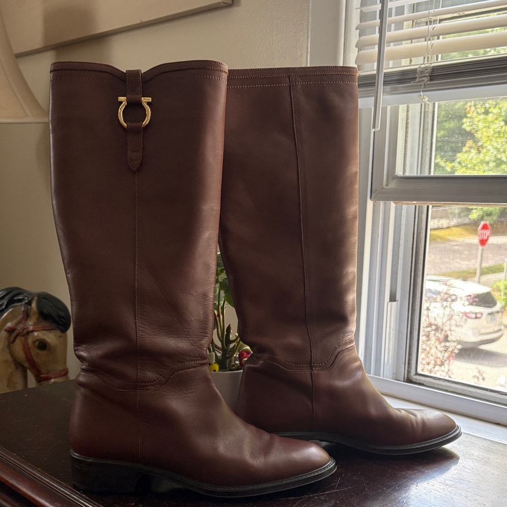 Salvatore Ferragamo Brown Heeled Boots